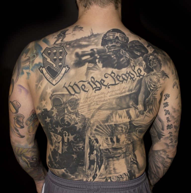 BlackAndGray_Kings_Heros_Military_Freedom_Tattoo_Back_Piece_Custom_Tattoos_Daniel_Claessens-1